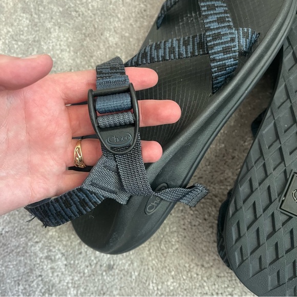 Chaco Sandals Mens 11 Z2 Strappy Adjustable Outdoor Hiking Trail Toe Loop - Picture 6 of 6
